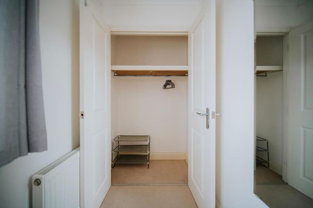 Linen Cottage- Parking, Leds, 4K Tvs, 5G Wifi And More! 巴斯 外观 照片